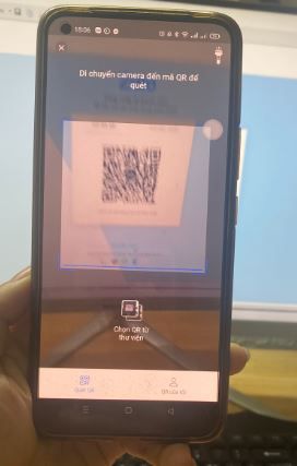Quét mã Qr zalo bằng điện thoại.